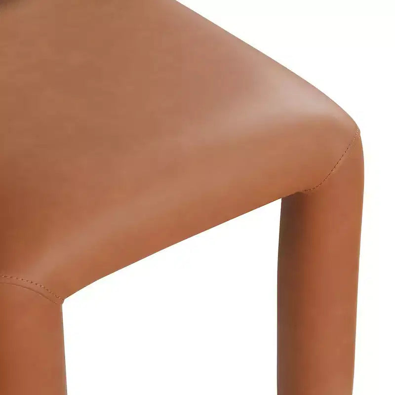 Set di 2 sedie da pranzo in pelle vegana con gambe in metallo – Stile moderno
