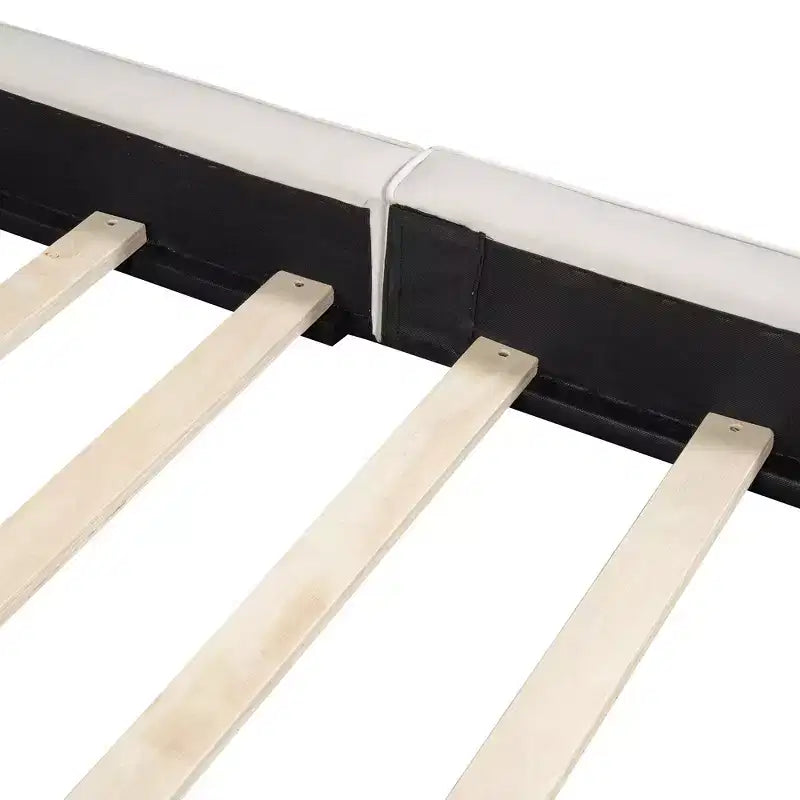 Letto a piattaforma Queen Size in velluto, letto imbottito a terra con telaio solido per bambini e adulti