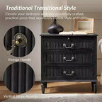 Set di 2 tavolini da notte con 3 cassetti in stile rustico con presa di corrente integrata