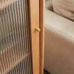 Mobiletto singolo in rovere con anta in vetro e maniglia in ottone, rovere naturale