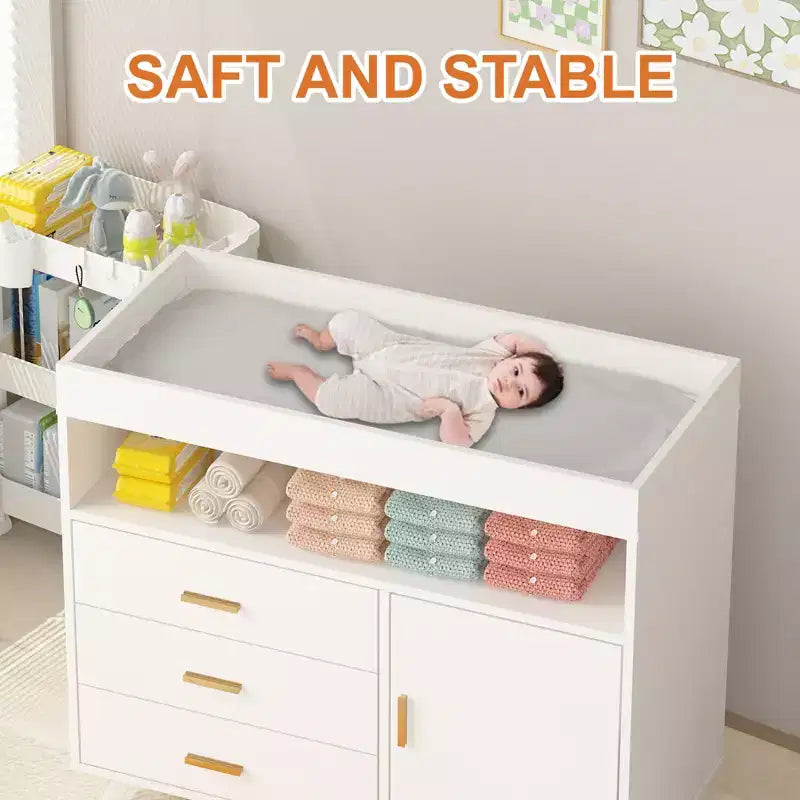 Cassettiera Fasciatoio a 3 Cassetti con Materassino Fasciatoio Rimovibile, Cassettiera per Cameretta con Fasciatoio Superiore, Spazio per Riporre e Organizzare gli Articoli Essenziali per Neonati