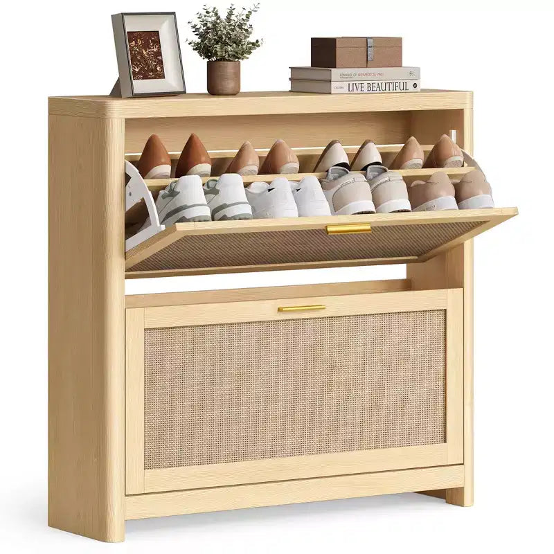 Scarpiera sottile Boho da ingresso con ante a ribalta effetto rattan e angoli arrotondati