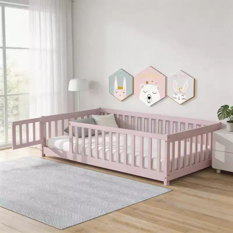 Letto a Pavimento Singolo con Recinzione e Porta – Letto Montessori per Bambini in Legno Massello di Gomma