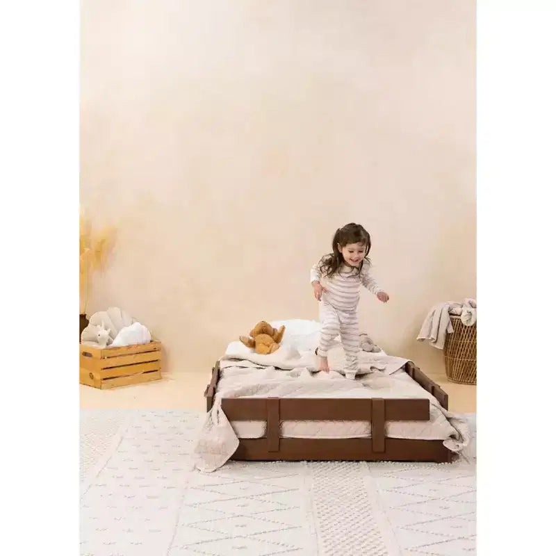 Telaio letto per bambini in legno di noce – Profilo basso minimalista