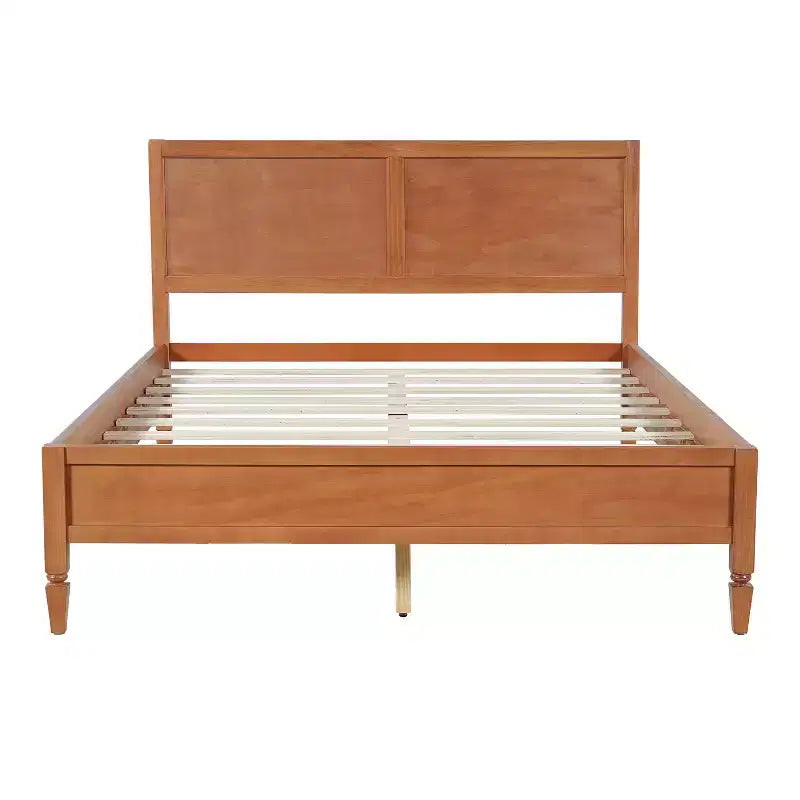 Letto con struttura a piattaforma Queen/King e testiera classica a pannelli