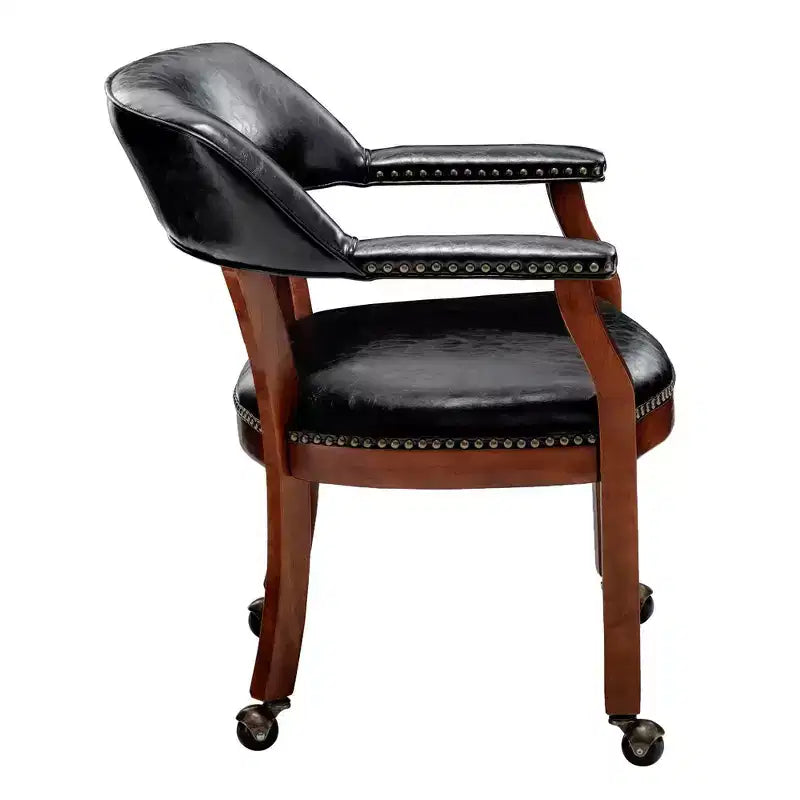 Poltrona in pelle vegana con ruote – Struttura in legno espresso e borchie decorative