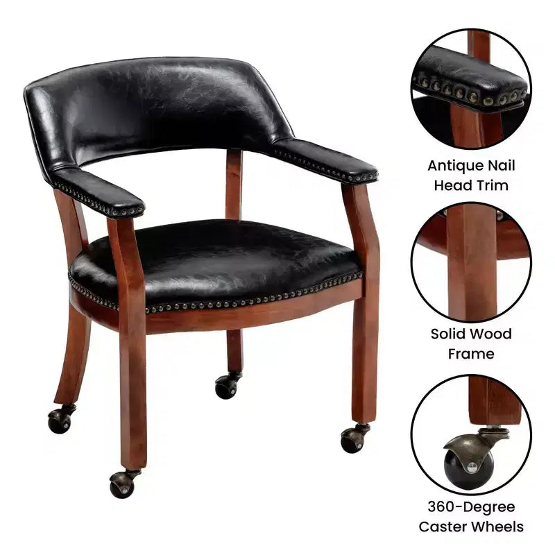Poltrona in pelle vegana con ruote – Struttura in legno espresso e borchie decorative