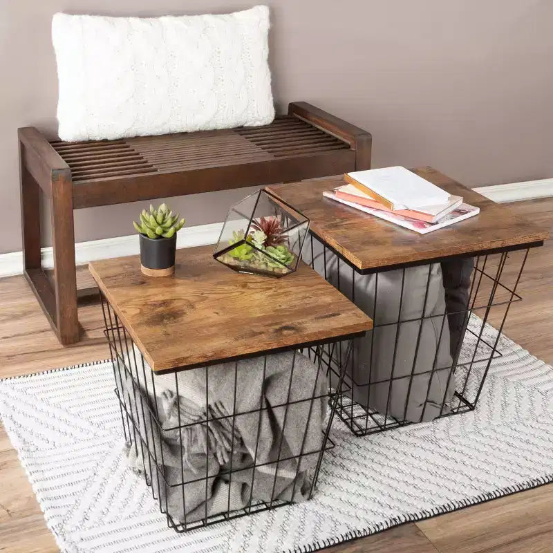 Tavolini nido in stile industriale-rustico, set da 2, con base a cestello in filo metallico