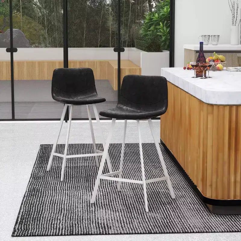 Sgabello da bar imbottito in pelle da 35" con base in acciaio inossidabile