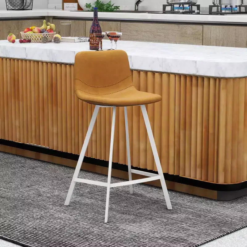 Sgabello da bar imbottito in pelle da 35" con base in acciaio inossidabile